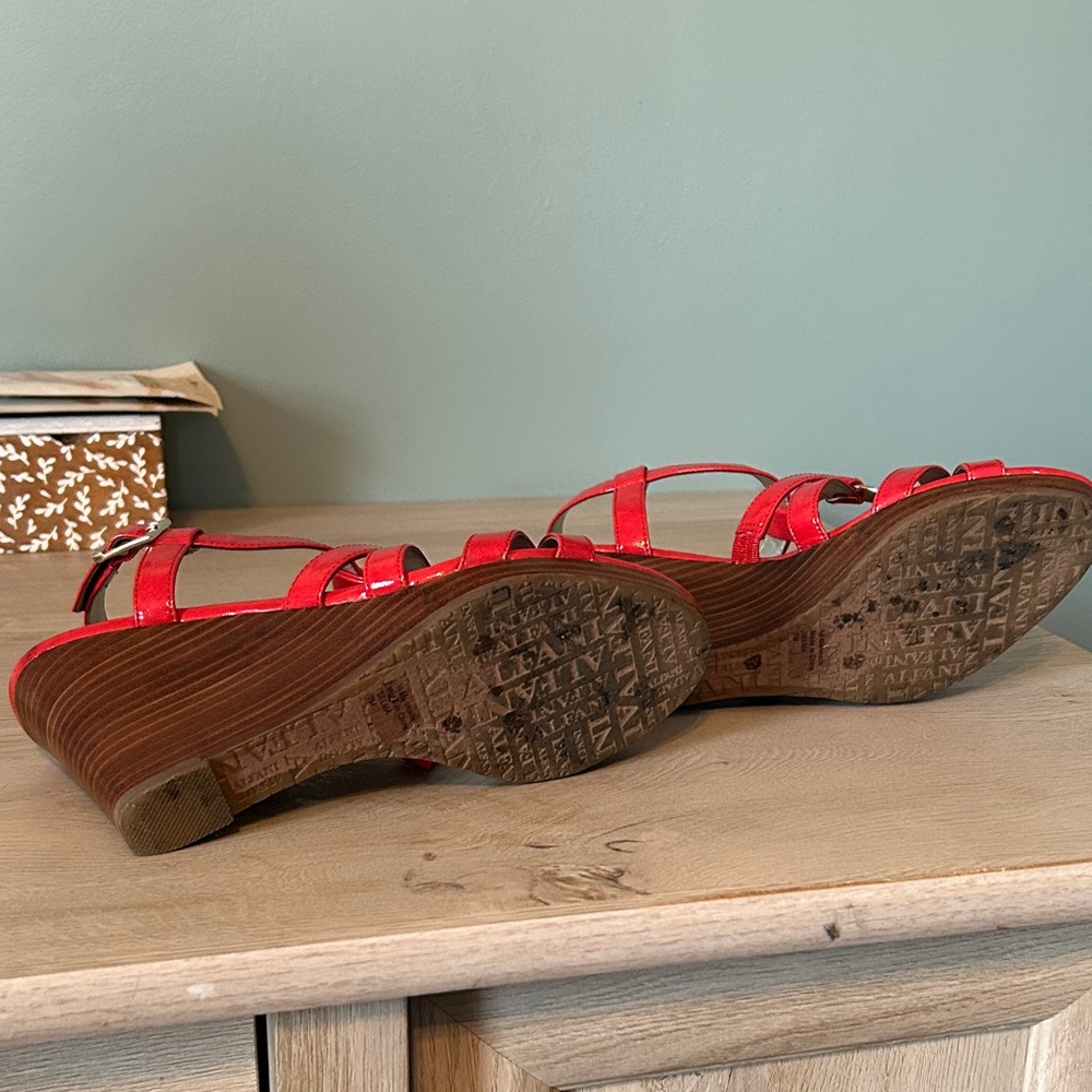 Alfani Vibrant Red and Gold Wedge Sandals - Picture 9 of 13